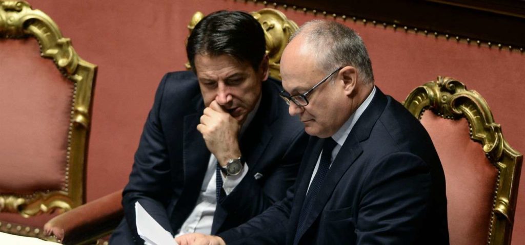 Sulla testa dell'Italia pende ancora la spada del Mes: anche in tempo di crisi, l'Europa insiste con la riforma
