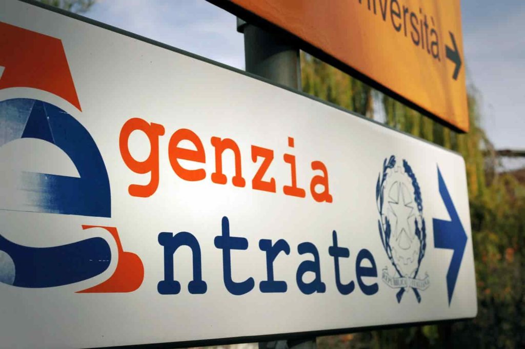 L'Italia si ferma, la macchina dei controlli no: dal 1 giugno ripartono gli accertamenti del Fisco