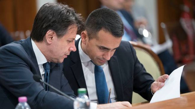 Il tranello di Conte: così il premier vuole piegare il Movimento e convincerlo ad accettare il Mes