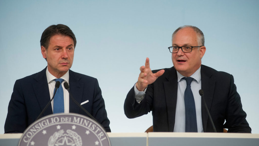 Il governo ci spieghi cosa c'entra la dismissione delle frequenze tv con l'emergenza coronavirus