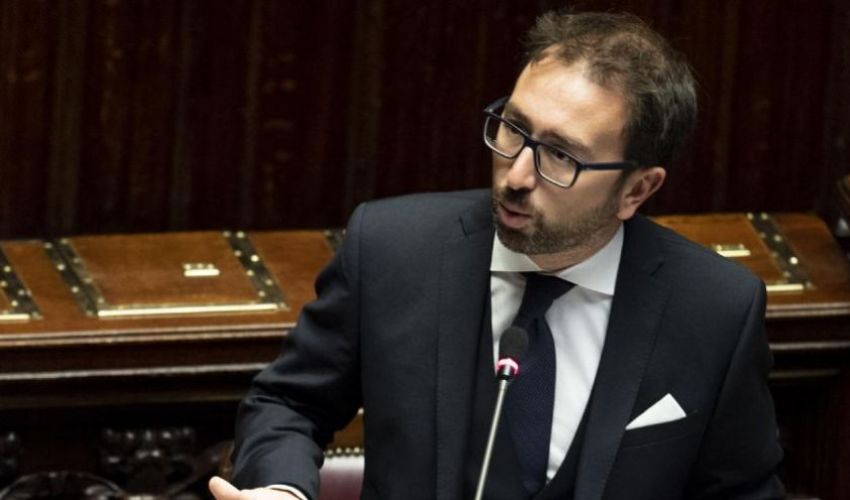 Bonafede colpisce ancora: i boss liberati dal ministro non tornano in cella