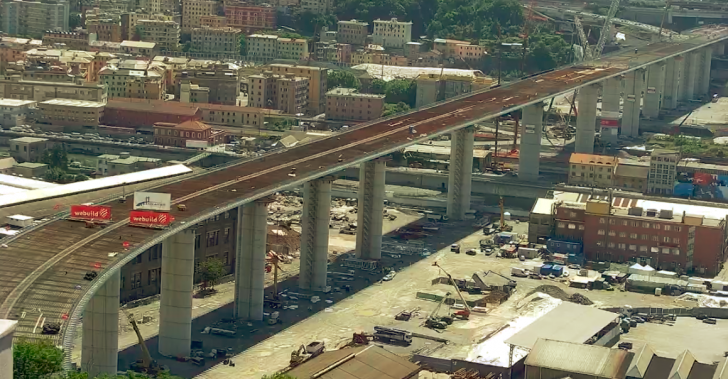 "All'inaugurazione del Ponte Morandi non nominate i nostri parenti ": la rabbia dei famigliari delle vittime