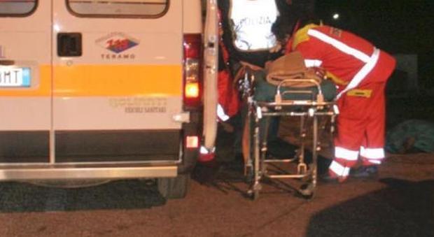 L'hotel taglia il personale a causa della crisi, lui si suicida a 27 anni: la tragedia nel Teramano