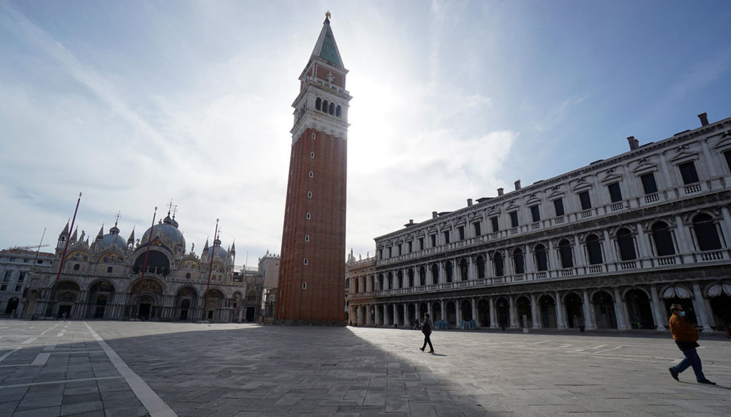 Il turismo italiano affonda ancora: gli hotel hanno bruciato già 16,3 miliardi