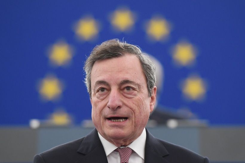 Mario Draghi senza vergogna: da architetto dell'austerità ...