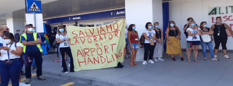 Alitalia, i lavoratori di Linate annunciano lo sciopero: "A rischio 500 posti"
