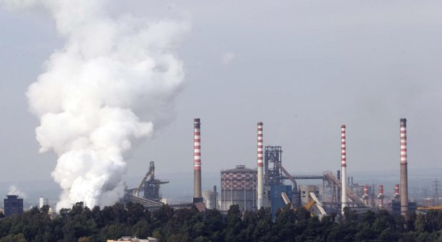 Ex Ilva, esplode la rabbia: proteste in strada e blocco delle merci
