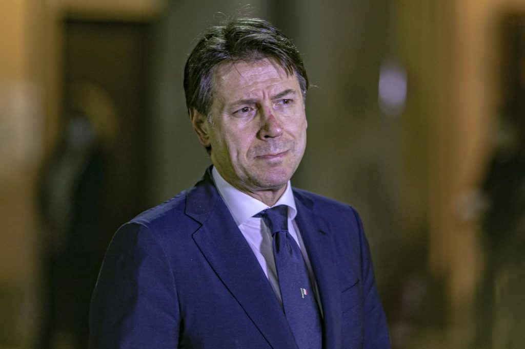 Dopo le Regionali, l'ammissione di Conte: "Ora il governo rischia"