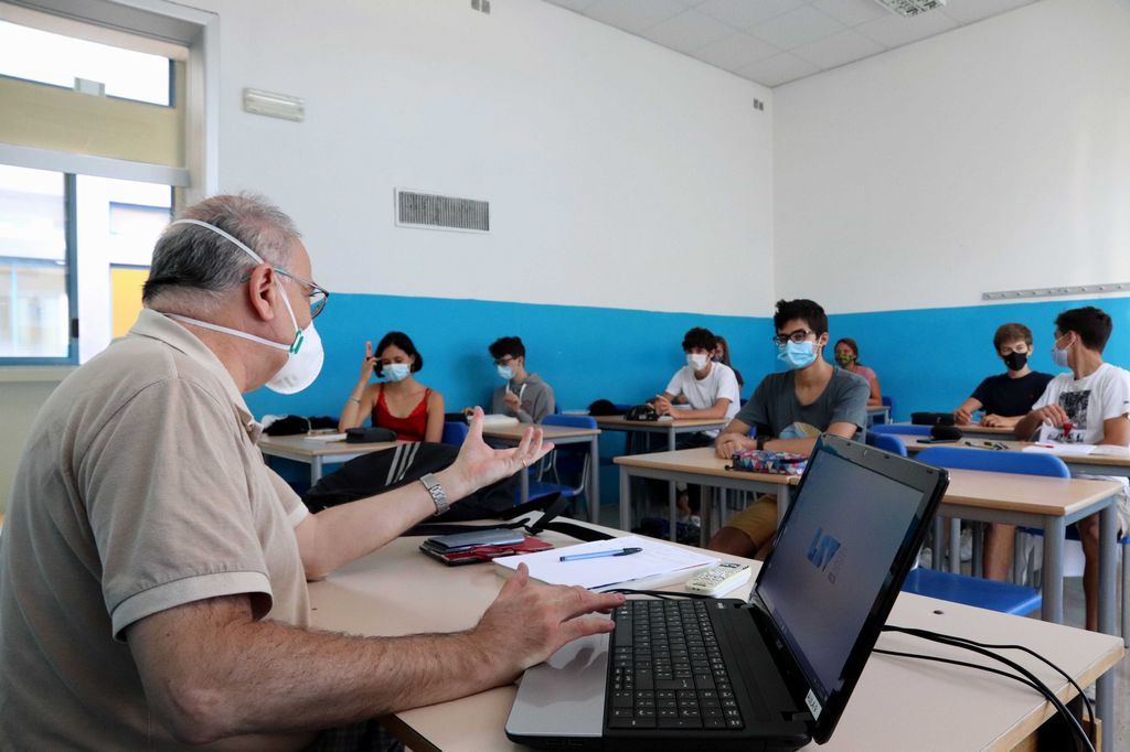 Lockdown record per le scuole italiane: ora la riapertura sarà più difficile