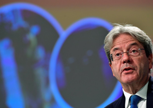 Imu, ora lo ammette anche Gentiloni: "L'Ue vuole il ritorno della tassa sulla casa in Italia"
