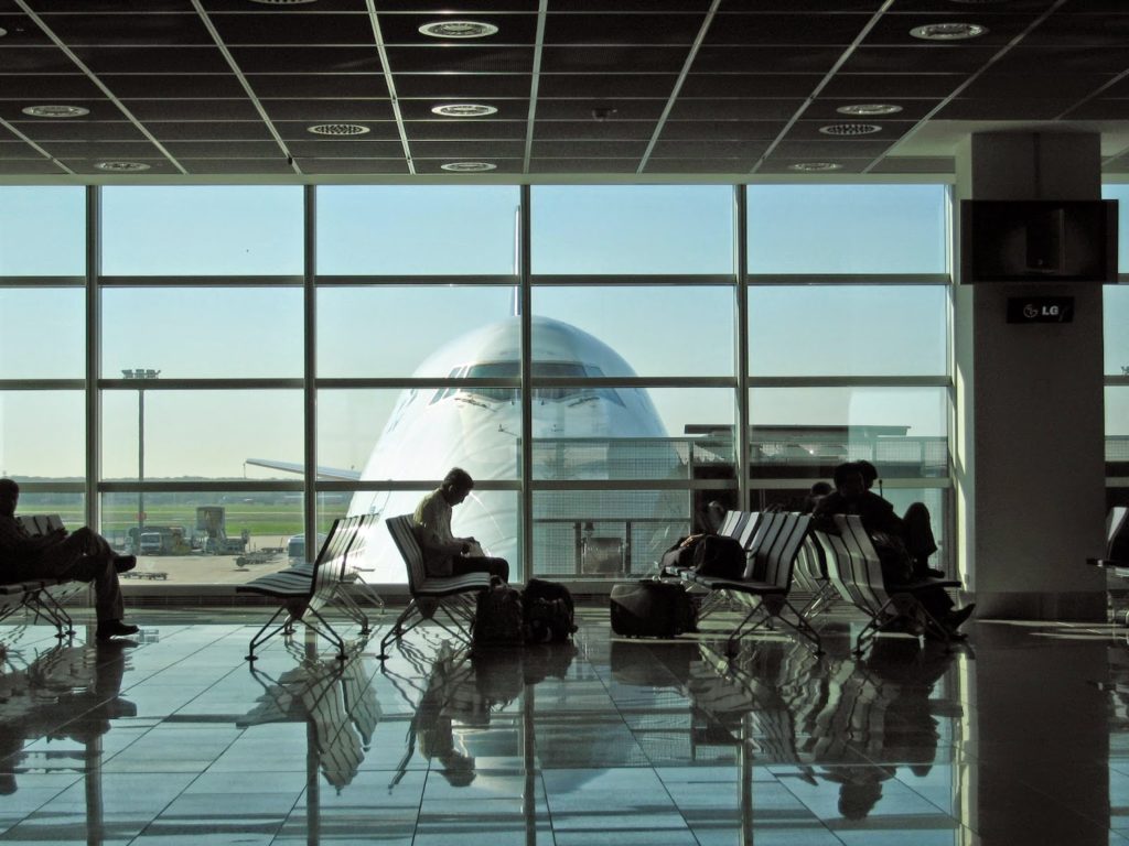 Aeroporti italiani a rischio chiusura: "Senza aiuti non arriviamo a fine anno"