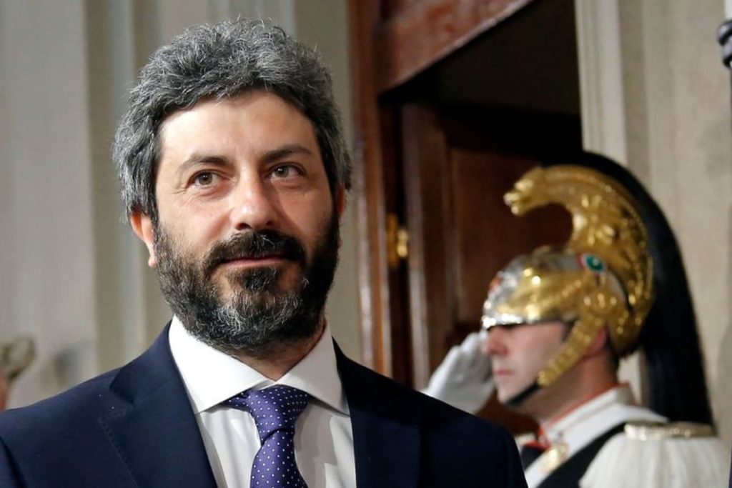 Fichissimo Mattia Feltri: su La Stampa demolisce il presidente della Camera Fico

