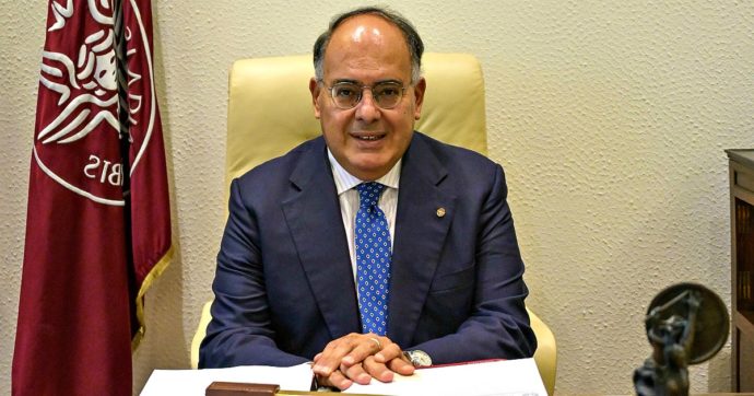 Gaudio, il nuovo commissario calabrese indagato per concorsi truccati
