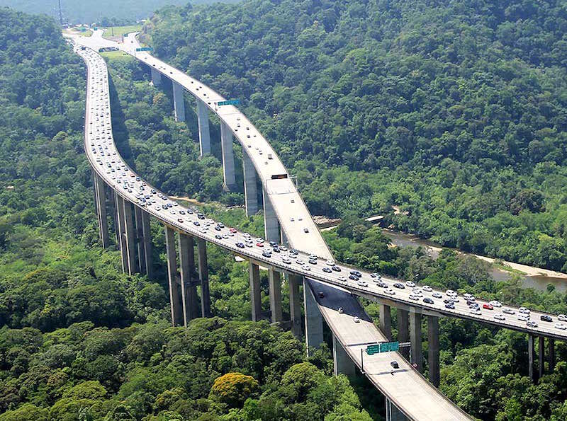 Autostrade, i pedaggi aumenteranno per coprire il buco delle manutenzioni mai effettuate
