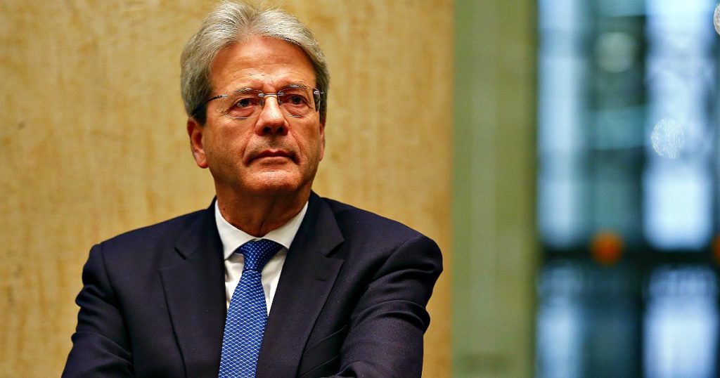 L'Europa ci spinge ancora verso il Mes. Gentiloni: "Un bazooka da usare subito"
