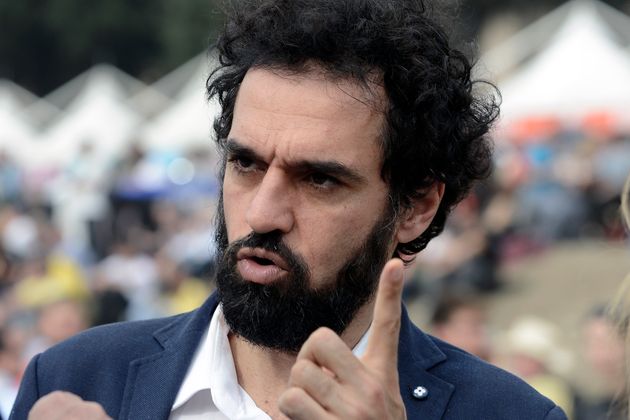 Paragone subito allontanato, con Giarrusso si temporaggia: i due volti del M5S
