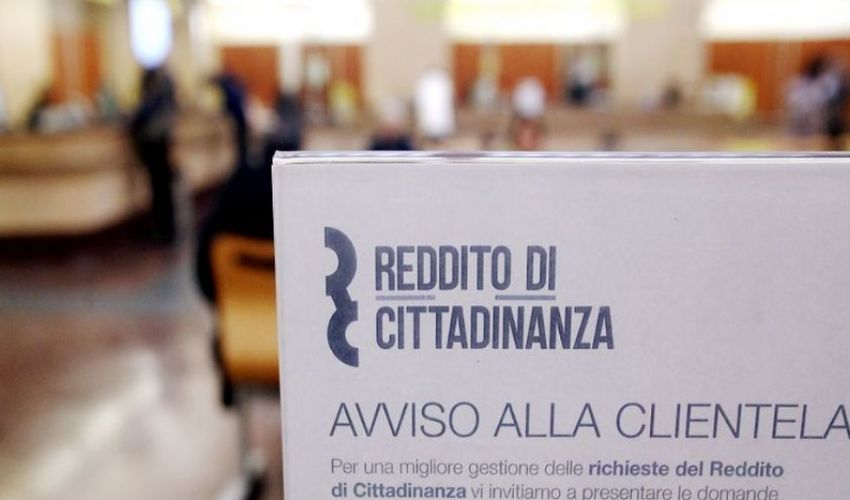 Il governo abbandona i navigator: in 2.700 ora rischiano di perdere il lavoro
