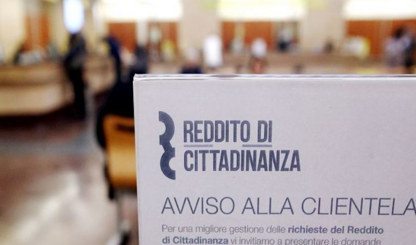 Il governo abbandona i navigator: in 2.700 ora rischiano di perdere il lavoro
