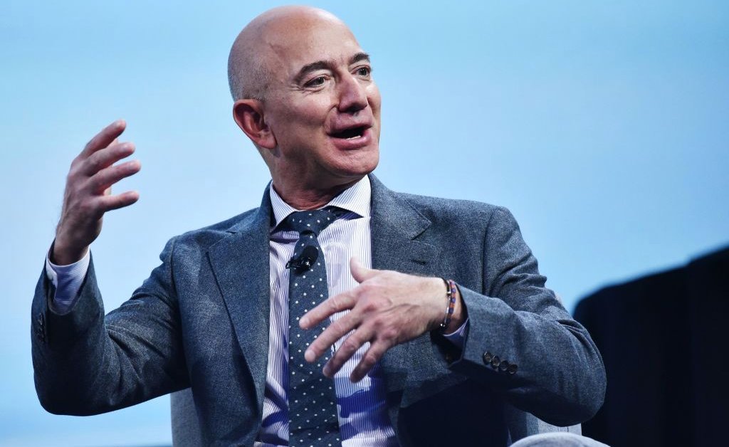L'anno del Covid? No, di Amazon: affari record in un mare di polemiche