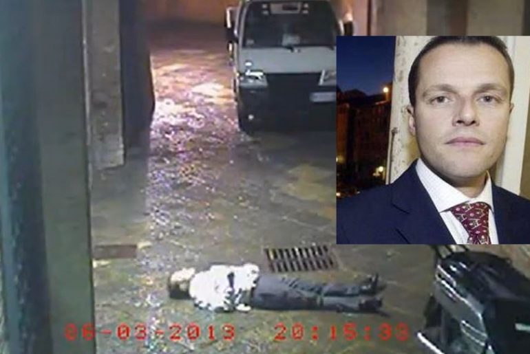 Dai festini a luci rosse ai messaggi cancellati: tutti i misteri sulla morte di David Rossi