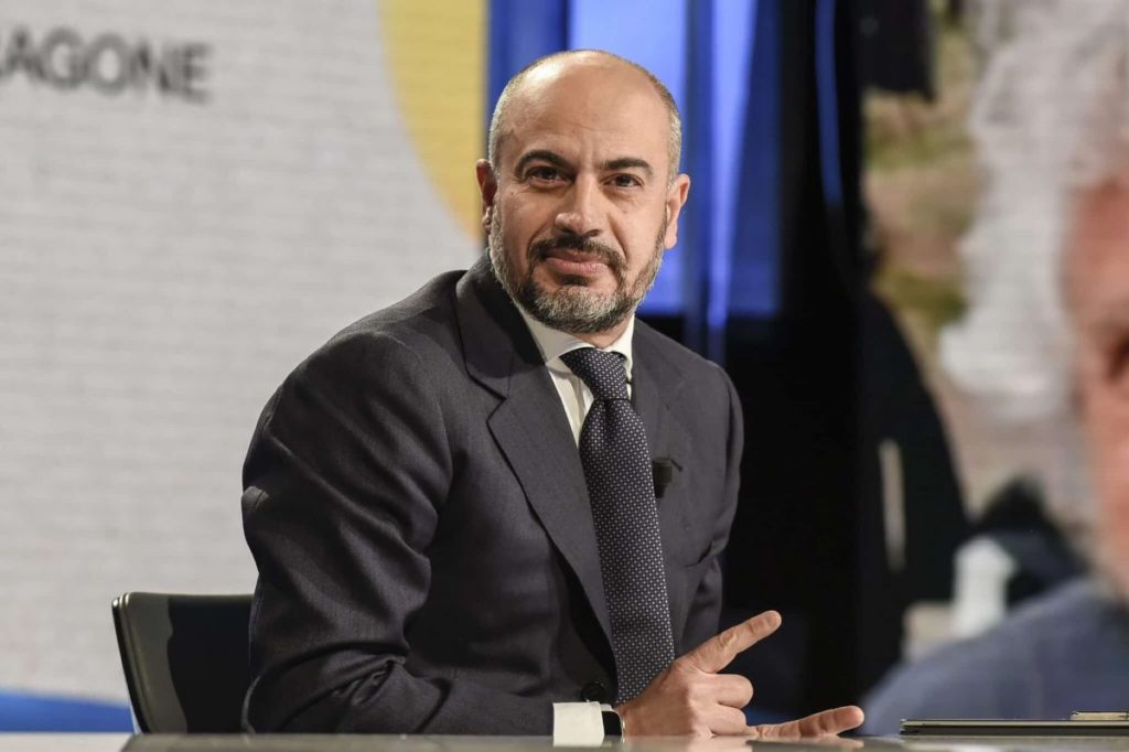 Paragone: "Uno Stato con una moneta sovrana non può fallire"