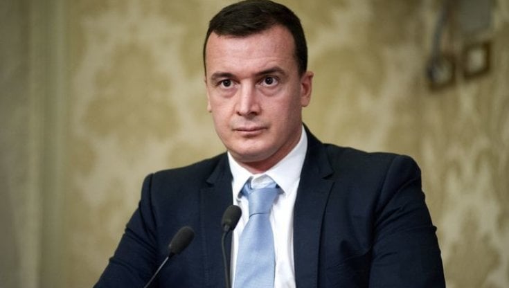 Il centro della crisi? Rocco Casalino. Renzi e Conte litigano (anche) per il portavoce