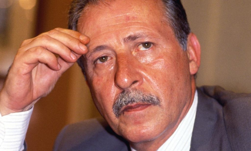 Le rivelazioni di Report sull'agenda rossa di Paolo Borsellino: un mistero lungo 30 anni