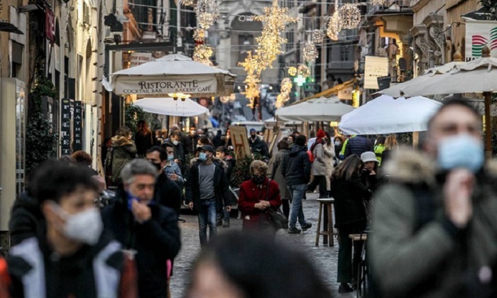 Gli esperti avvertono: "Ecco quando l'Italia potrà tornare ai livelli pre-Covid"