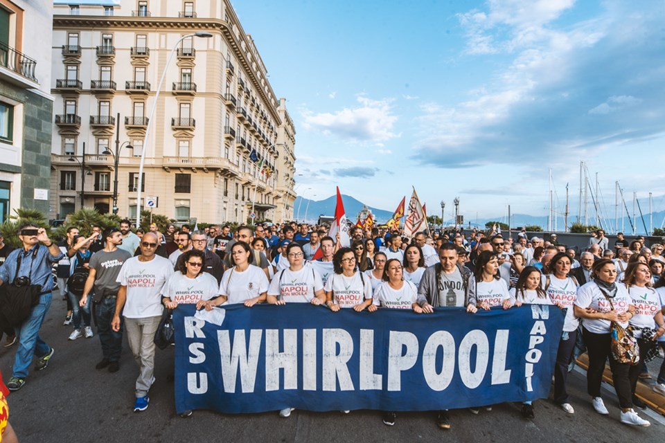Le macerie lasciate da Conte: da Whirpool all'ex Ilva, oltre 100 tavoli di crisi ancora aperti
