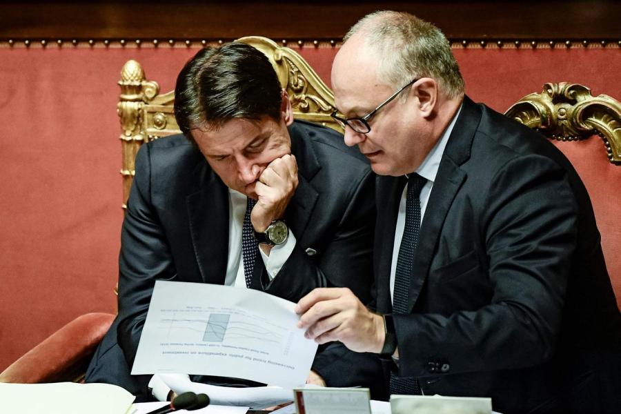 Le macerie lasciate da Conte: da Whirpool all'ex Ilva, oltre 100 tavoli di crisi ancora aperti