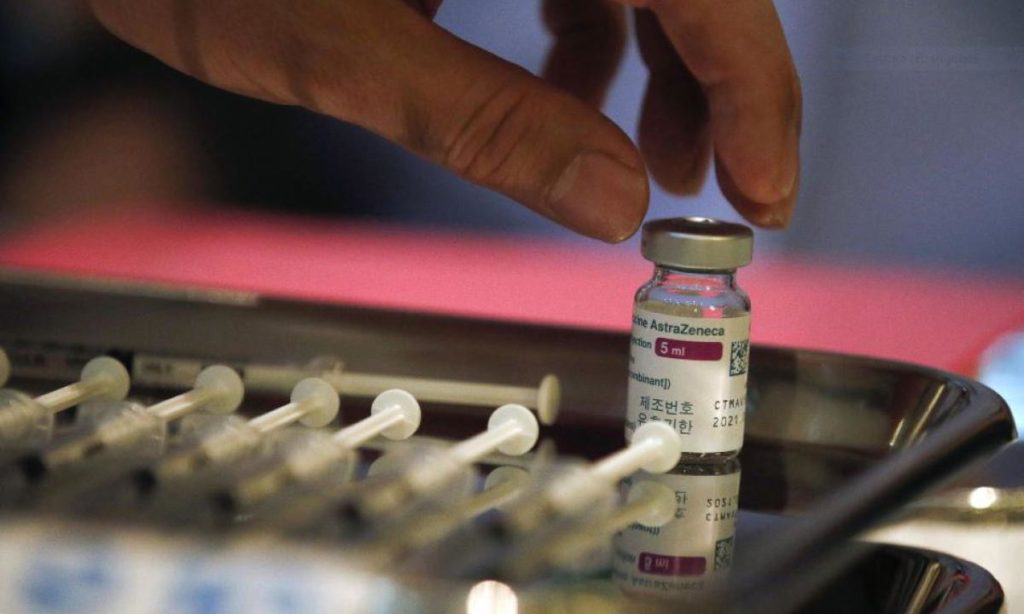 Taranto, finanziere entra in coma dopo il vaccino AstraZeneca
