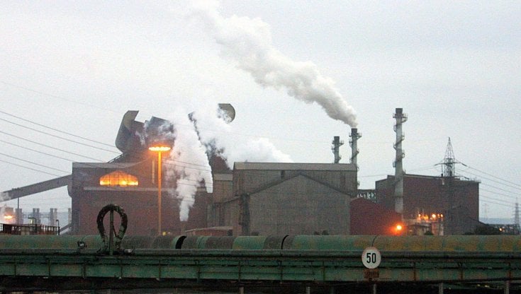 Arcelormittal: altri due licenziamenti. Gravissimo il complice silenzio del Governo