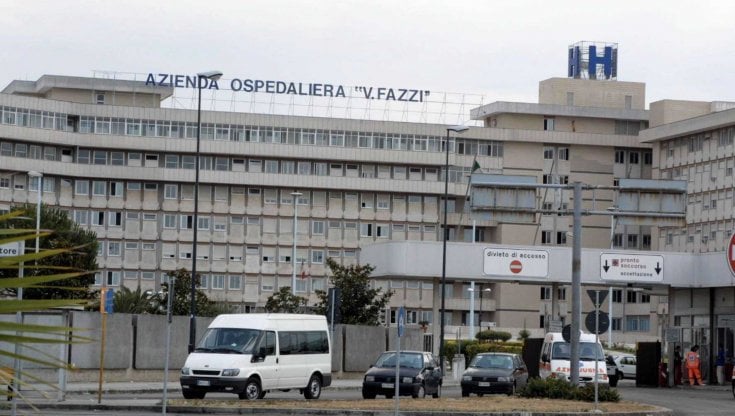 Contagio in ospedale. Lecce, medico positivo al Covid nonostante i vaccini