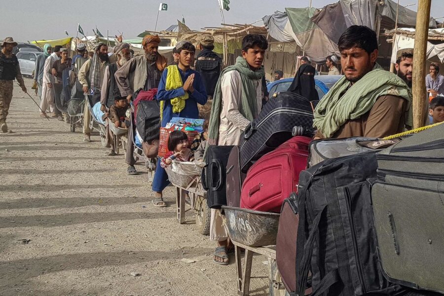 Alla fine l'Ue mollerà all'Italia i profughi afghani: il piano (già pronto) di Bruxelles