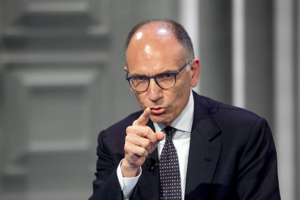 La mossa di Letta: mollare un M5S alla deriva per dar vita a un nuovo centro
