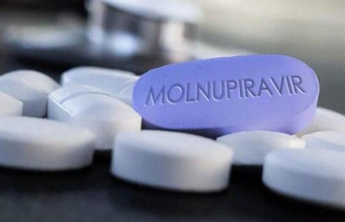 Arriva la pillola anti-Covid: "Dimezzato il rischio di ospedalizzazione e morte"