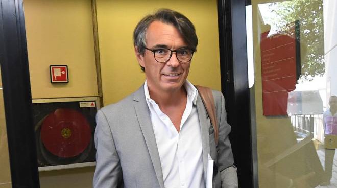 Green pass, a Bologna un imprenditore paga i tamponi gratis ai dipendenti