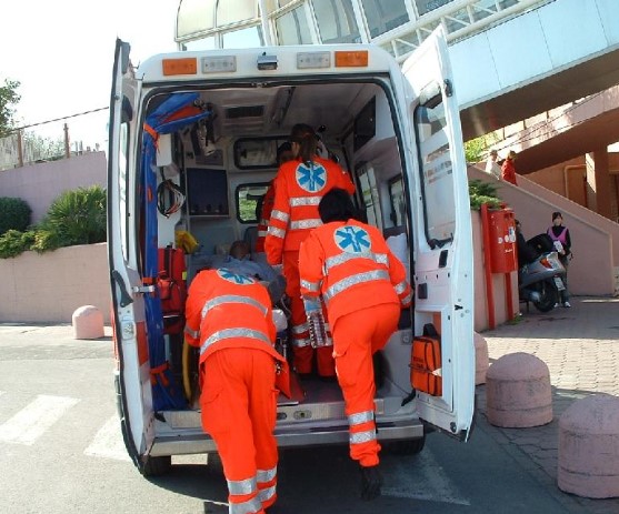 malori improvvisi insegnanti stessa scuola