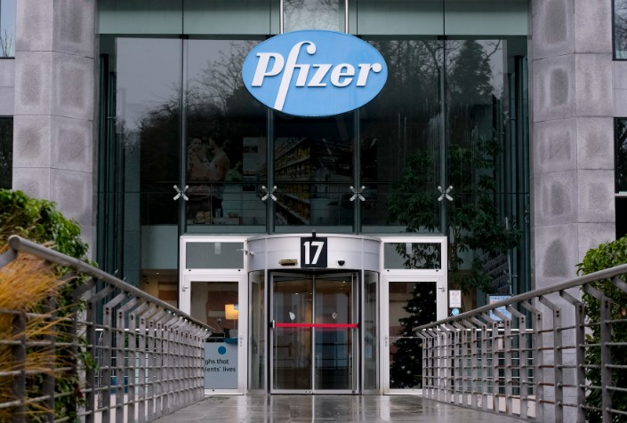 Pfizer pillola contro obesità