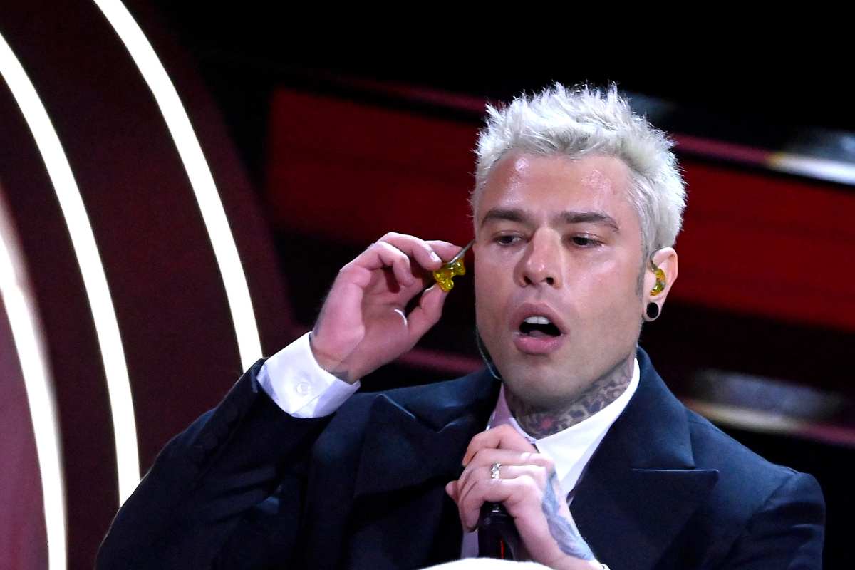fedez massacrato sui social