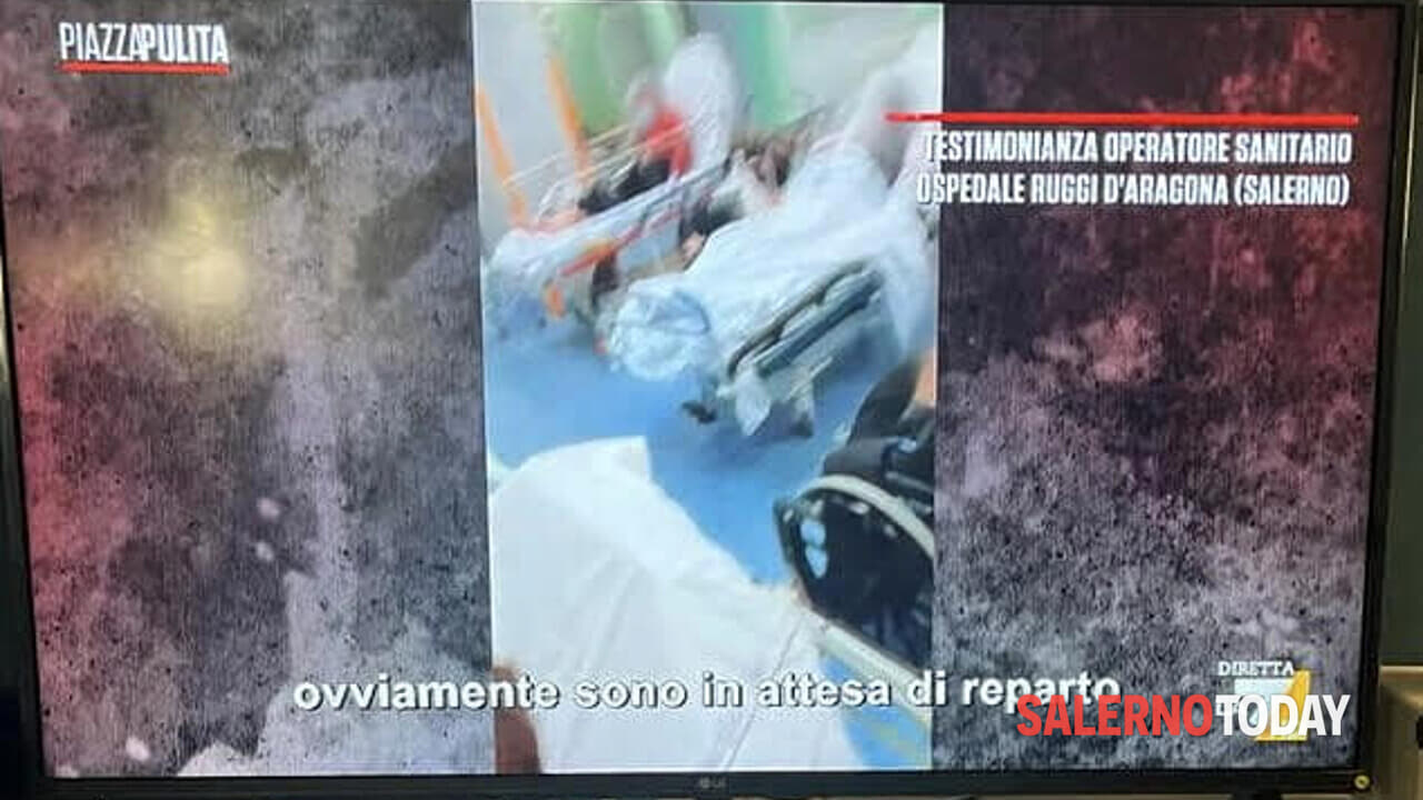 pazienti legati a letto video