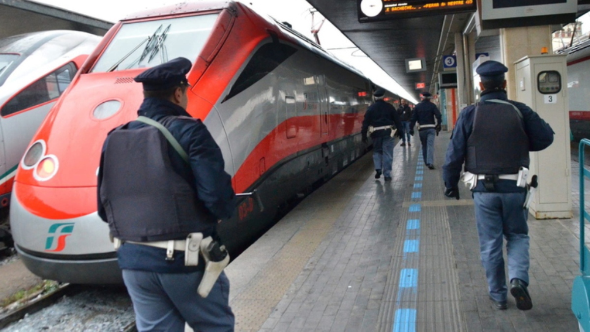 Lollobrigida Frecciarossa fermata Ciampino