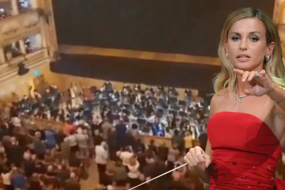 Beatrice Venezi direttrice d'orchestra licenziata Teatro La Fenice Venezia aprile 2026